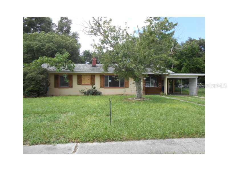 220 Palm Ave., Auburndale, FL 33823