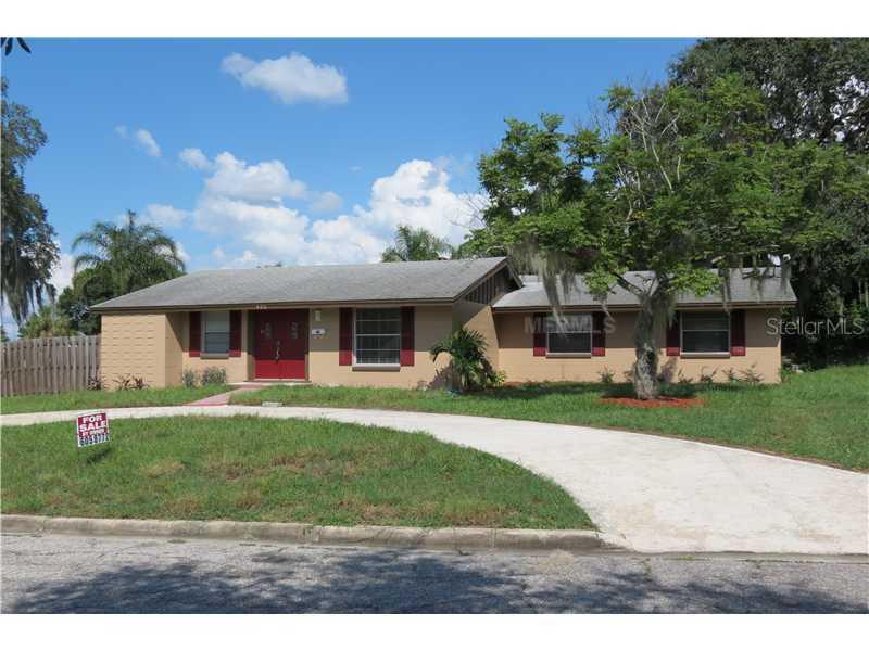 405 Center St., Lake Wales, FL 33853