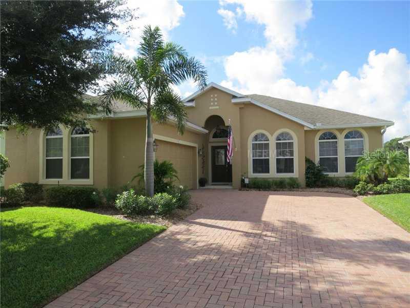 3005 Dayton Dr, Winter Haven, FL 33884