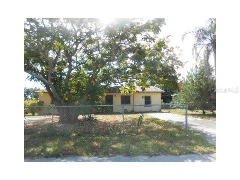 2300 Linda St., Lake Wales, FL 33898