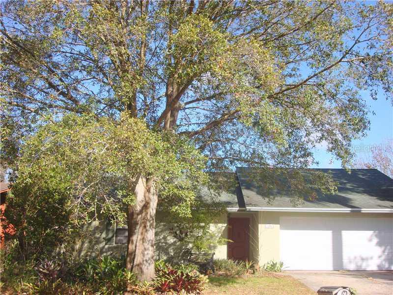 108 Colleen Ct., Auburndale, FL 33823