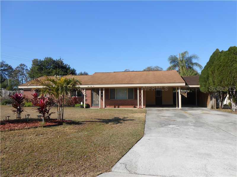 851 Casselberry Dr., Lake Wales, FL 33853