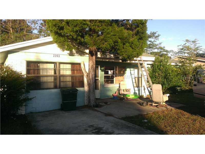 2203 NE 9th St., Winter Haven, FL 33881