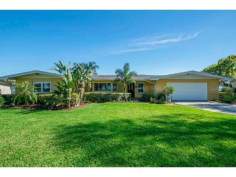 3420 Lakeview Dr., Winter Haven, FL 33884