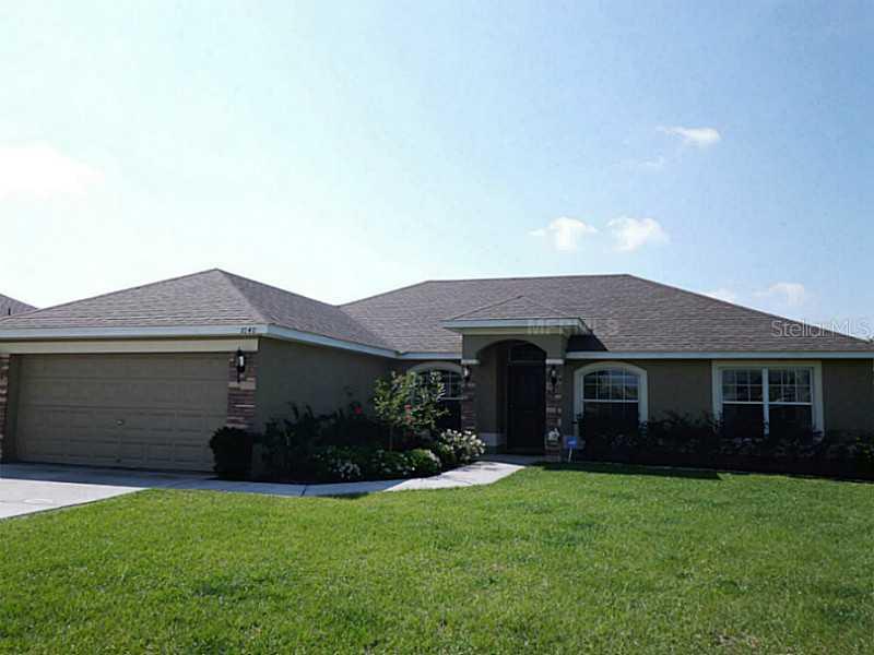 1640 Doves View Cir., Auburndale, FL 33823