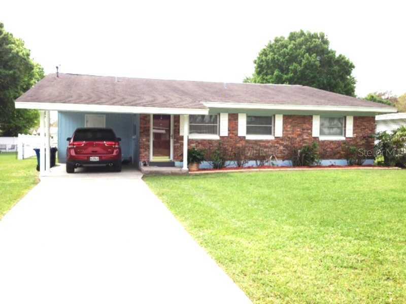 121 Sevilla St., Auburndale, FL 33823