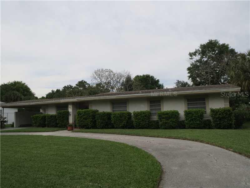 881 Oleander Dr., Winter Haven, FL 33880