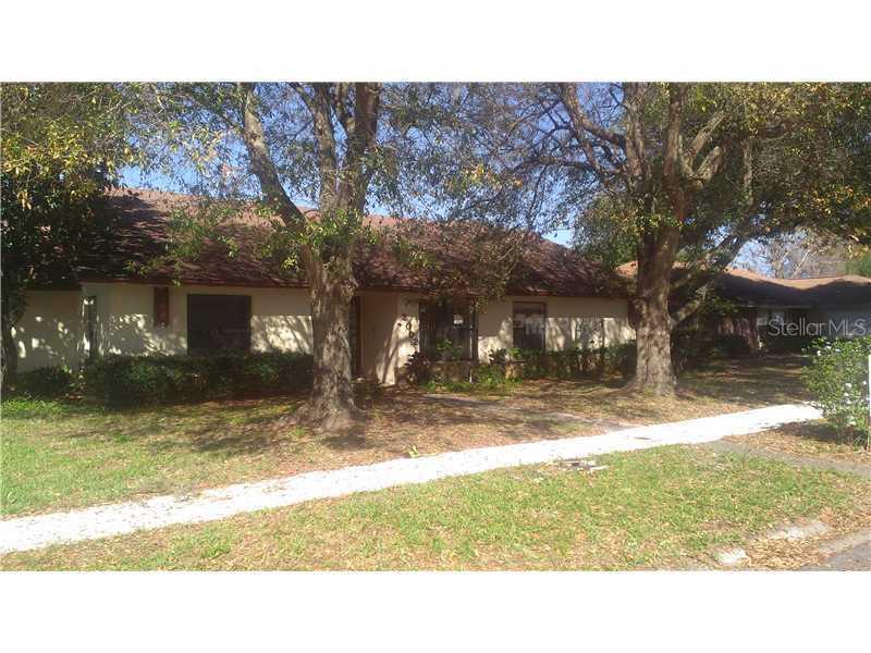 2002 Sycamore Ln., Plant City, FL 33563