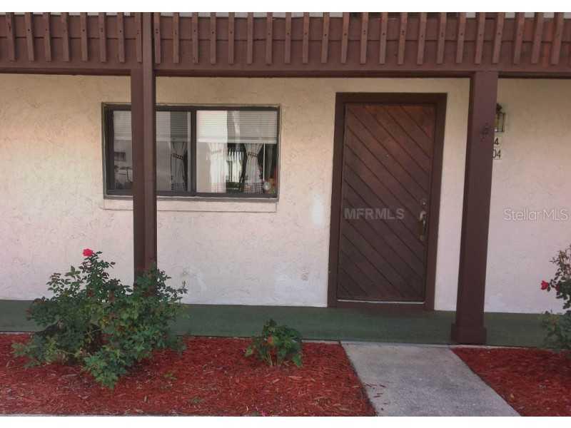 5104 Village Ct. #E-4, Lake Wales, FL 33898