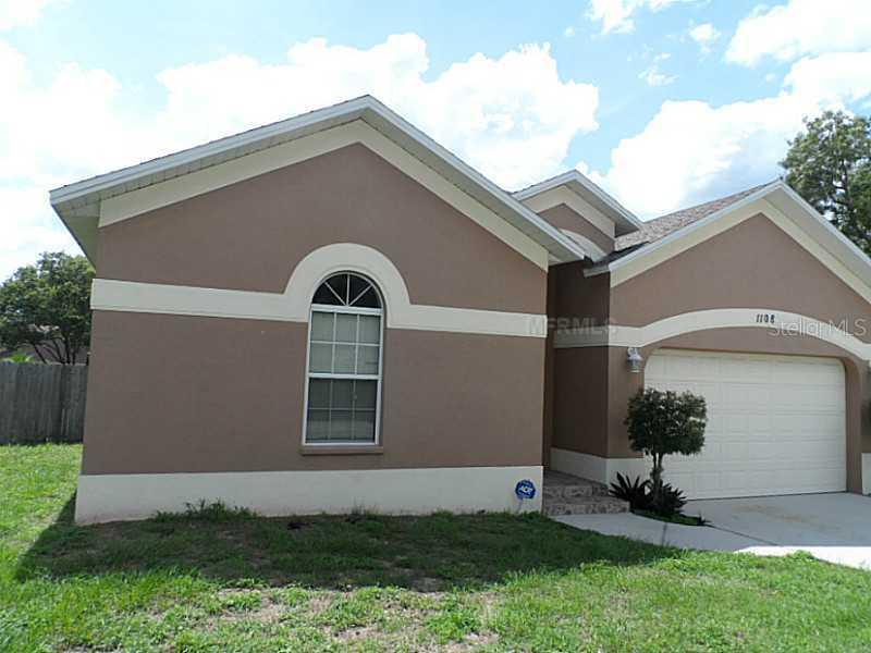 1108 Seffner Valrico Rd., Valrico, FL 33594