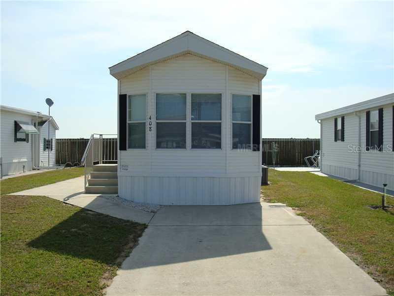 408 Golf Crest Ln., Davenport, FL 33837