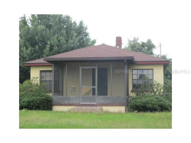 42 W Johnson Ave., Lake Wales, FL 33853