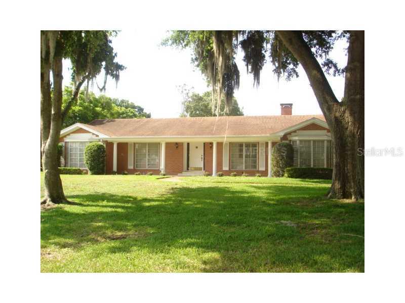 417 S Lake Florence Dr., Winter Haven, FL 33884