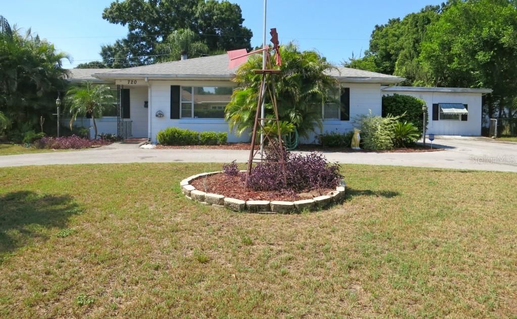 720 Avenue E, Winter Haven, FL 33880