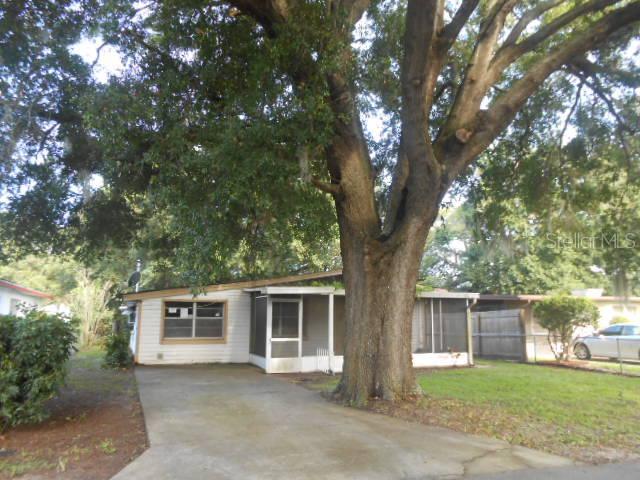 1216 31st St., Winter Haven, FL 33881