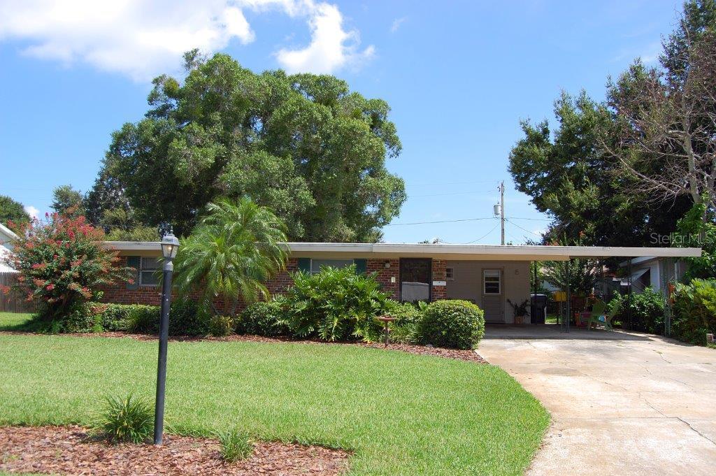 2075 W Hartridge Ter., Winter Haven, FL 33881