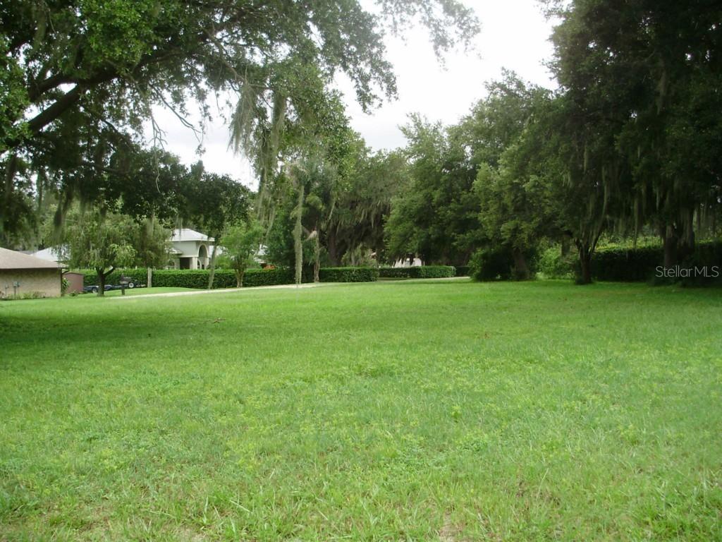 Lakeview Dr., Winter Haven, FL 33884