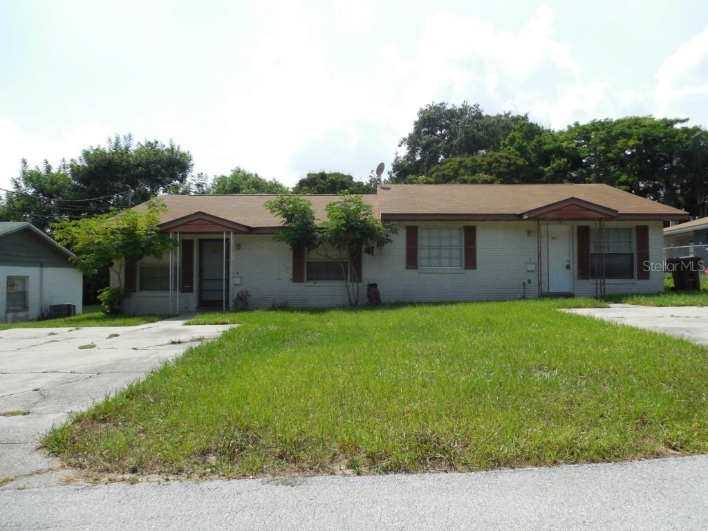 624 S 6th St., Lake Wales, FL 33853