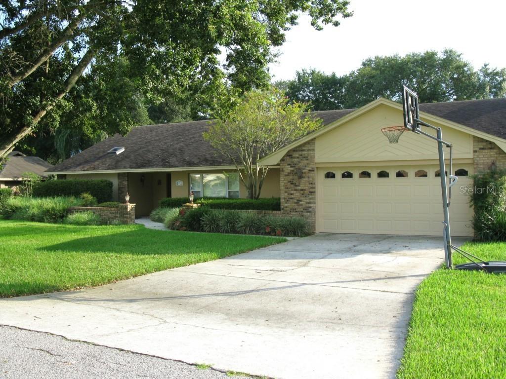 592 Somerset Dr., Auburndale, FL 33823