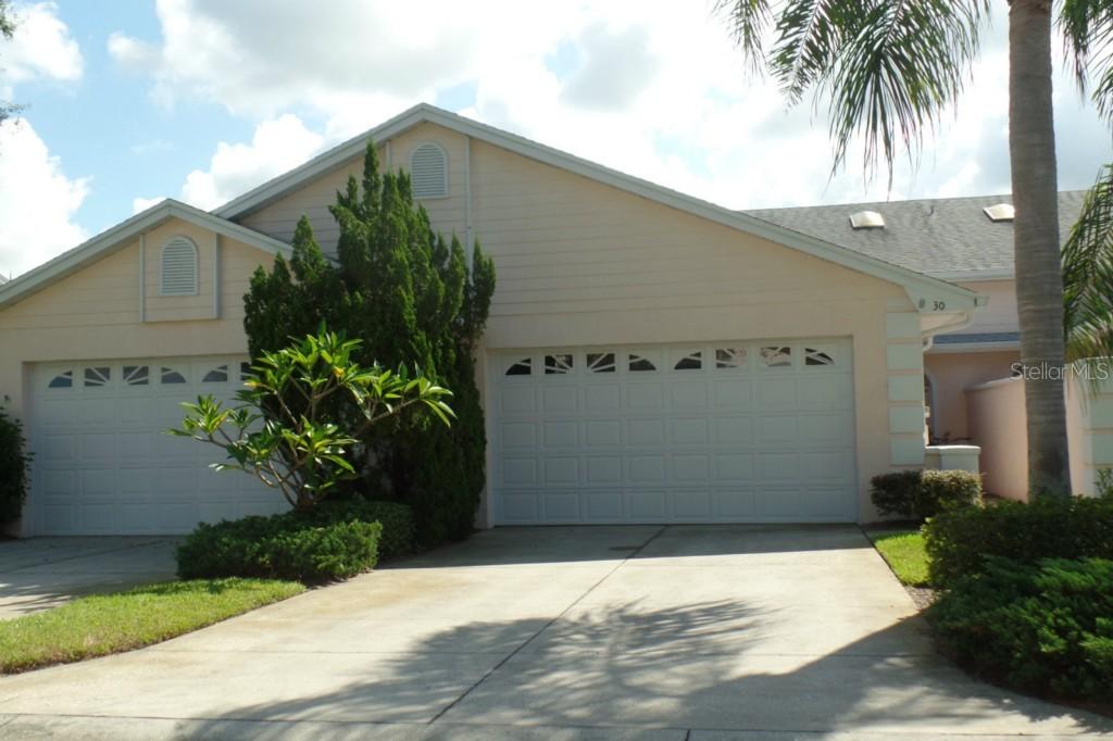 30 Enclave Dr, Winter Haven, FL 33884