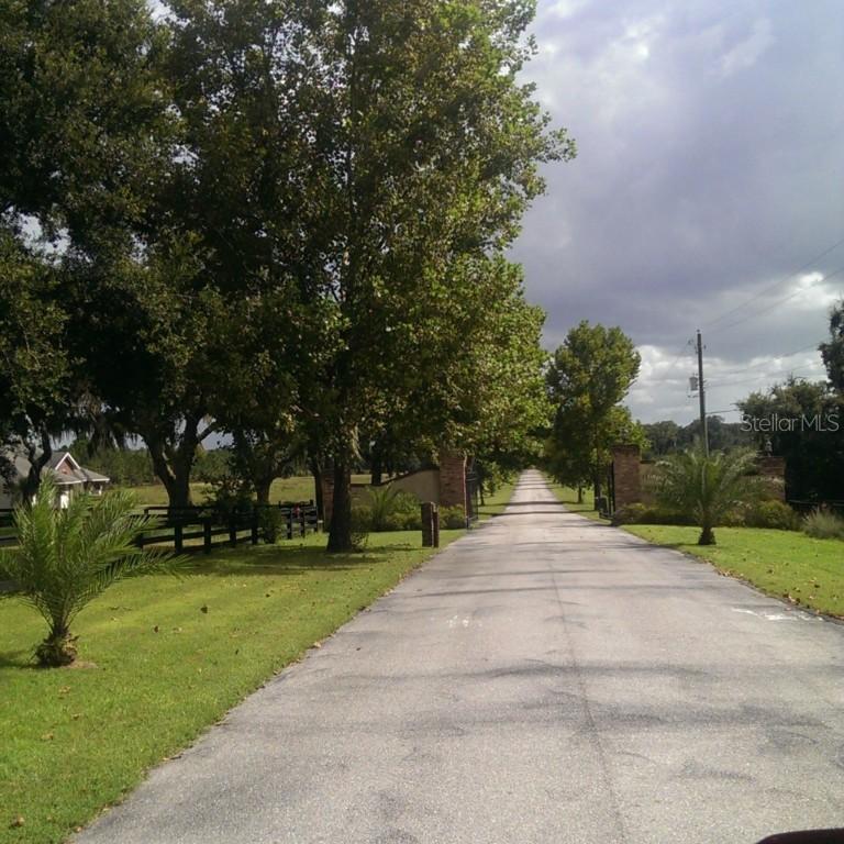 Twin Oaks Ln. #8, Winter Haven, FL 33880