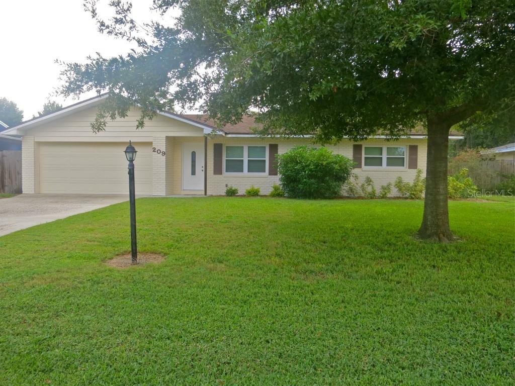 209 Poe Dr., Winter Haven, FL 33884