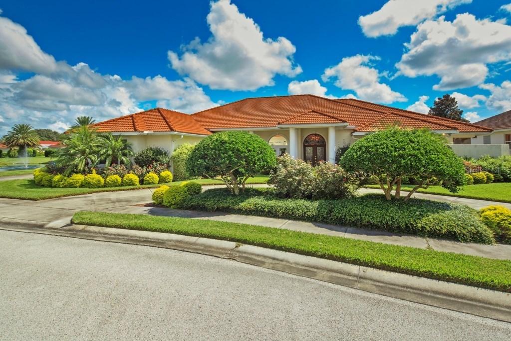 527 Greenway Dr., Lake Wales, FL 33898