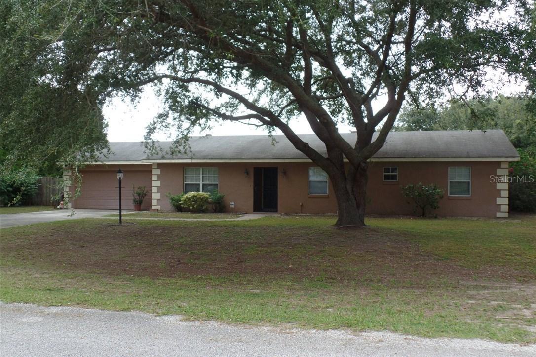 101 Ellen Ct., Winter Haven, FL 33884