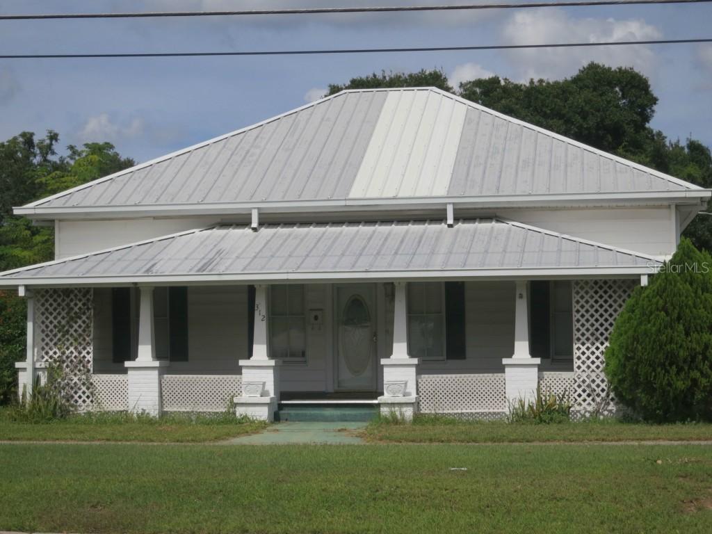 312 W Bridgers Ave., Auburndale, FL 33823