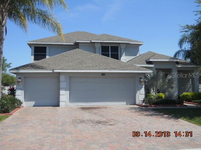 1943 Eloise Cove Dr., Winter Haven, FL 33884