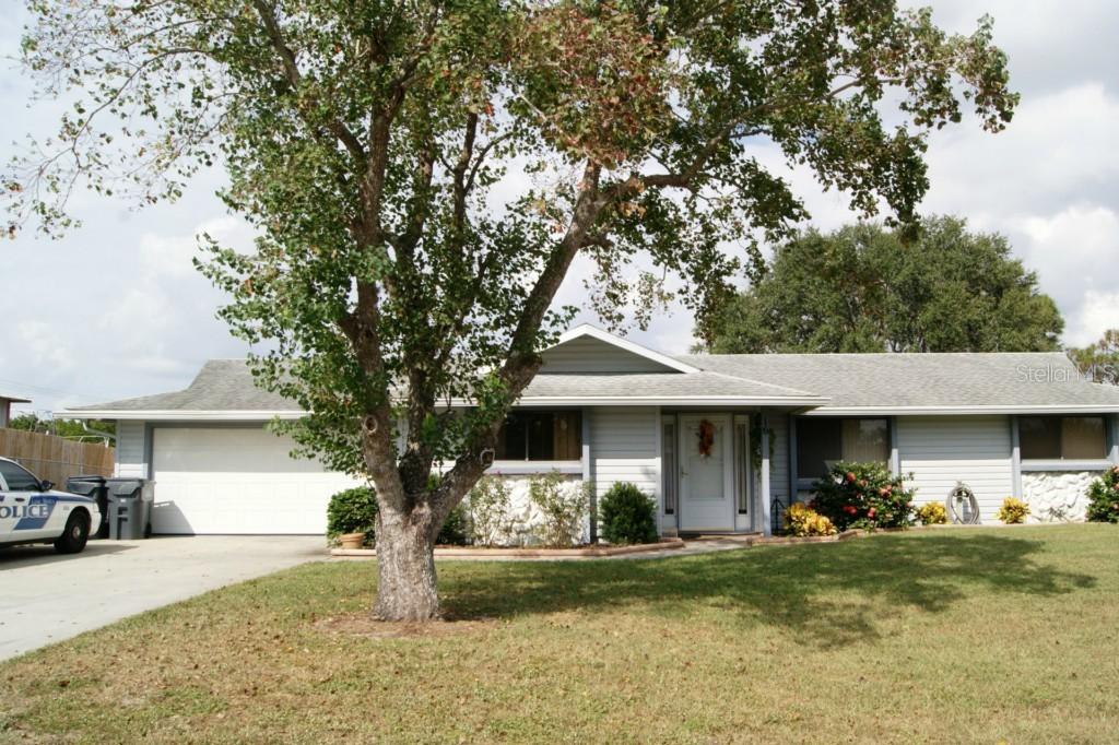 16 Easy St., Lake Wales, FL 33898