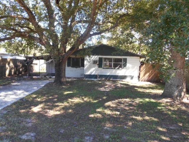 131 Highland Ave., Auburndale, FL 33823