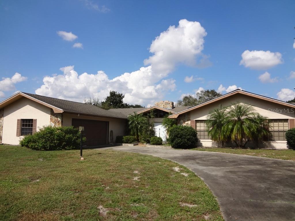 360 Escambia Dr., Winter Haven, FL 33884
