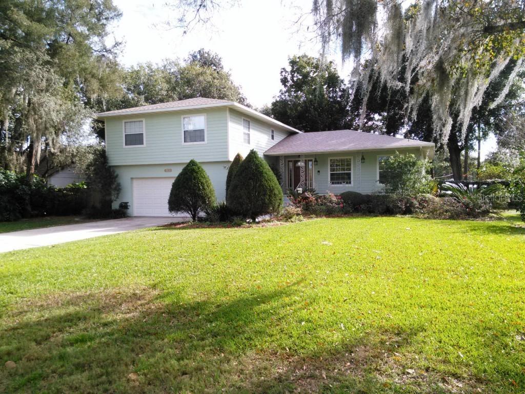 6068 Linneal Beach Dr., Apopka, FL 32703