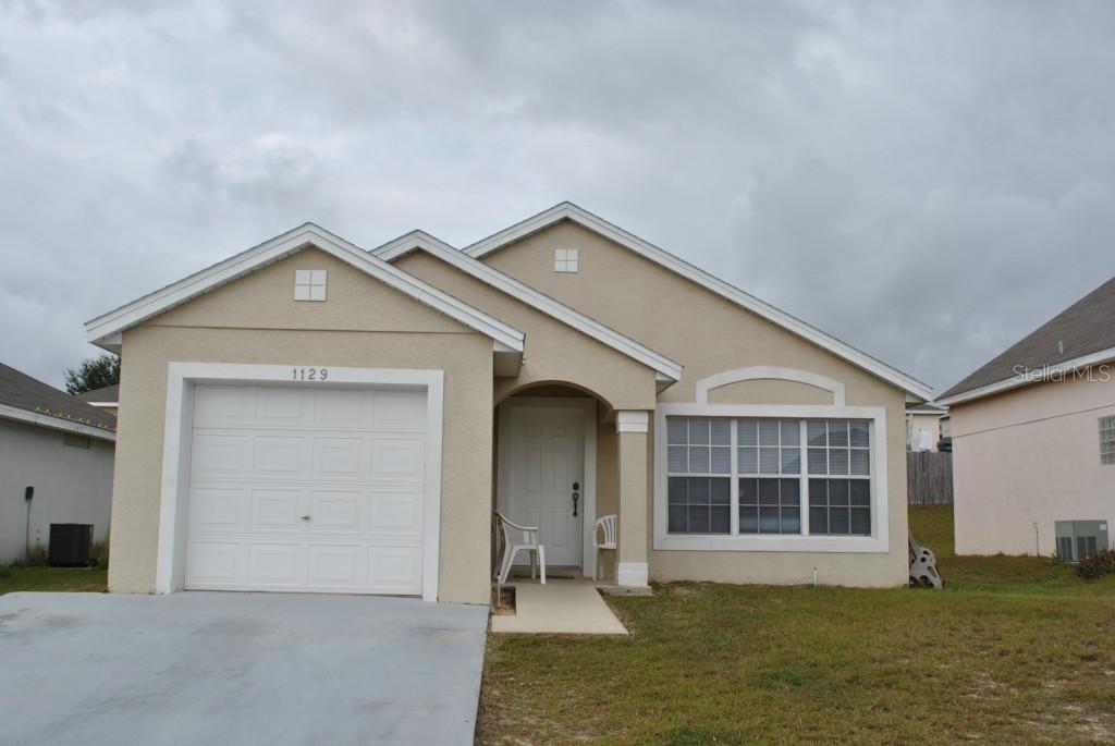 1129 Belvoir Dr., Davenport, FL 33837