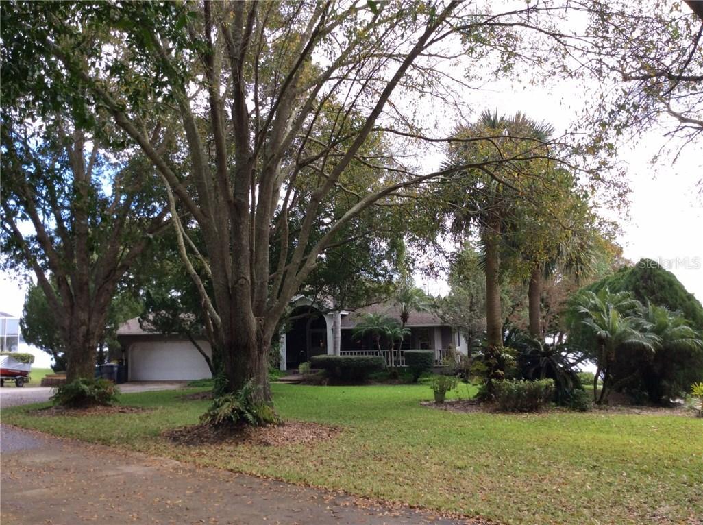 128 W Juliana Way, Auburndale, FL 33823