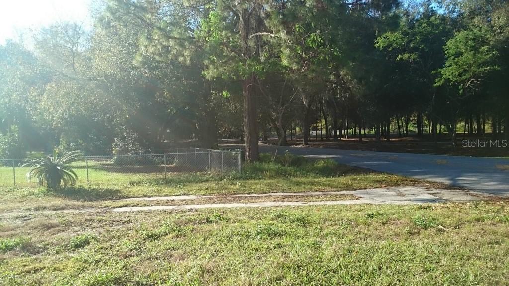 440 21st St., Winter Haven, FL 33880