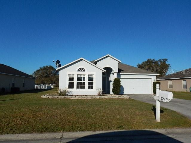 929 Deming Dr., Winter Haven, FL 33880