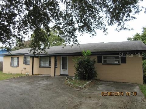 1736 Crystal Lake Dr., Lakeland, FL 33801