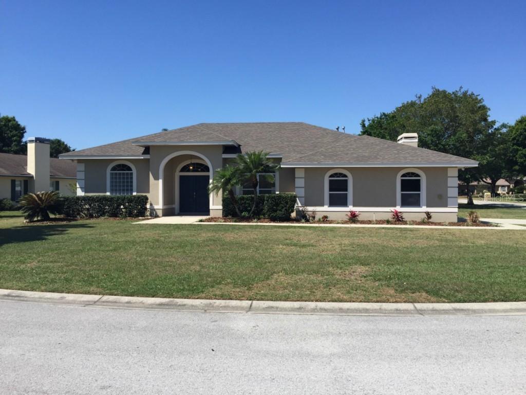 119 Lake Mariam Way, Winter Haven, FL 33884