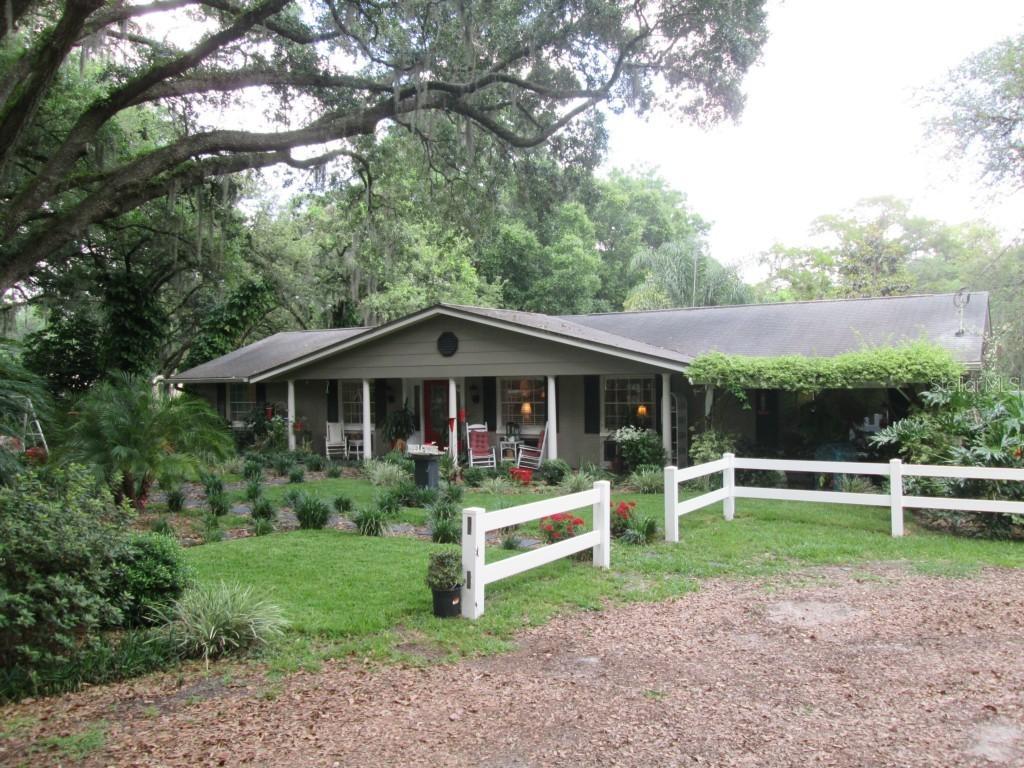 5543 Kennedy Hills Dr., Seffner, FL 33584