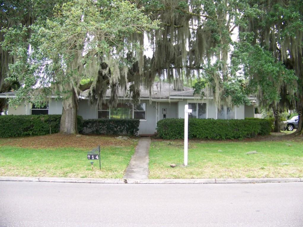 714 Avenue I, Winter Haven, FL 33881