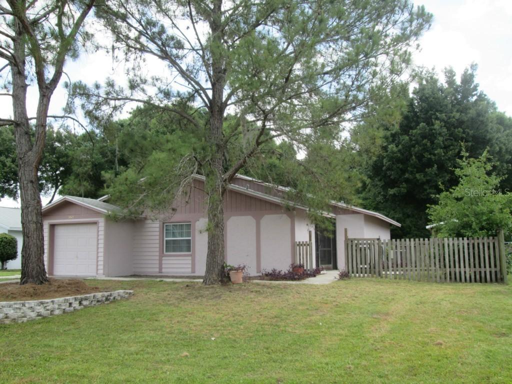 5743 Bambi Dr., Lakeland, FL 33809