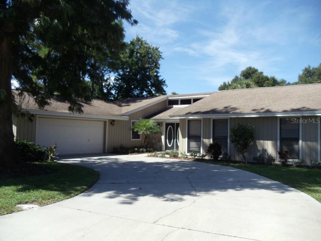 1207 Cypress Point, Winter Haven, FL 33884