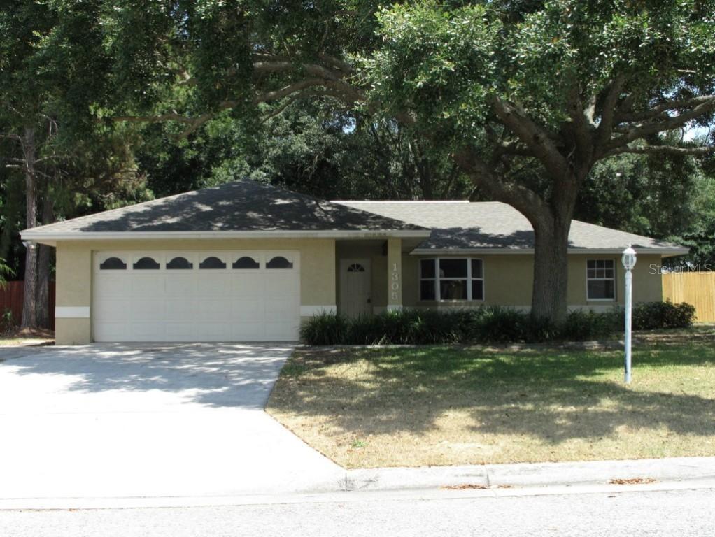 1305 Ariana Woods Cir., Auburndale, FL 33823