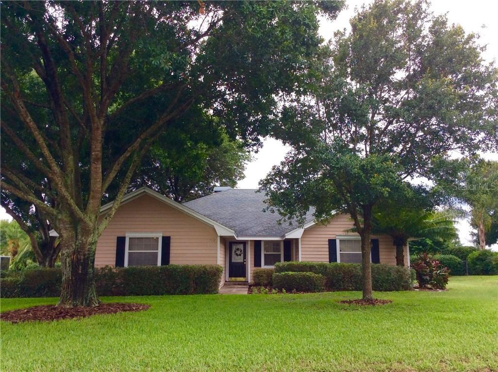 712 Lake Eloise Pl., Winter Haven, FL 33884