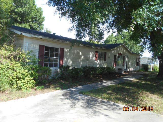 1118 Spring Ct., Auburndale, FL 33823