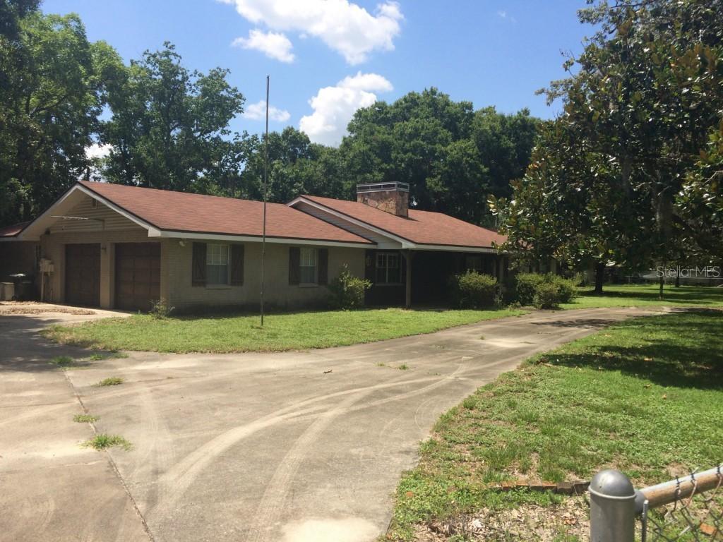 3029 Spirit Lake Dr., Winter Haven, FL 33880