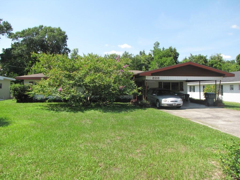 828 Avenue X, Winter Haven, FL 33881