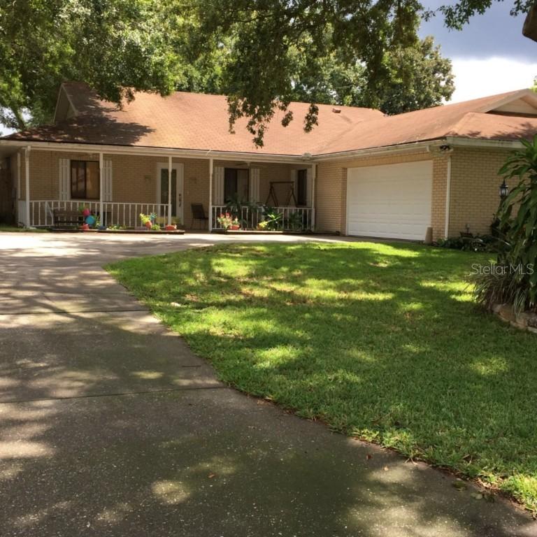 1195 Kinsmen Dr., Auburndale, FL 33823